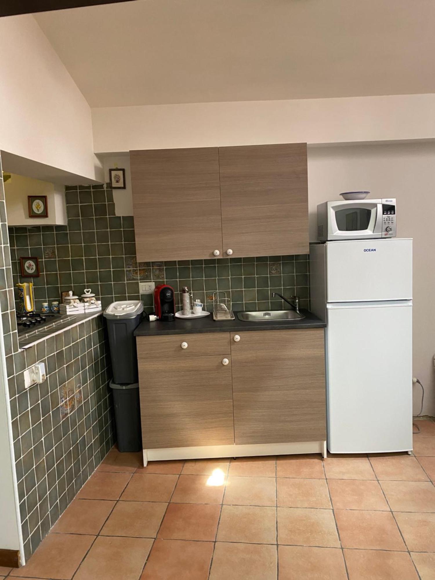 קלטג'ירונה B&B Con Cucina La Ninfea מראה חיצוני תמונה
